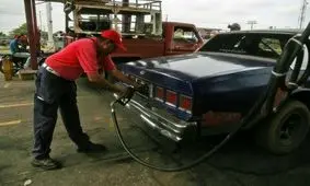 ونزوئلا در پی مذاکرات نفتی، ۲ زندانی آمریکایی را آزاد کرد