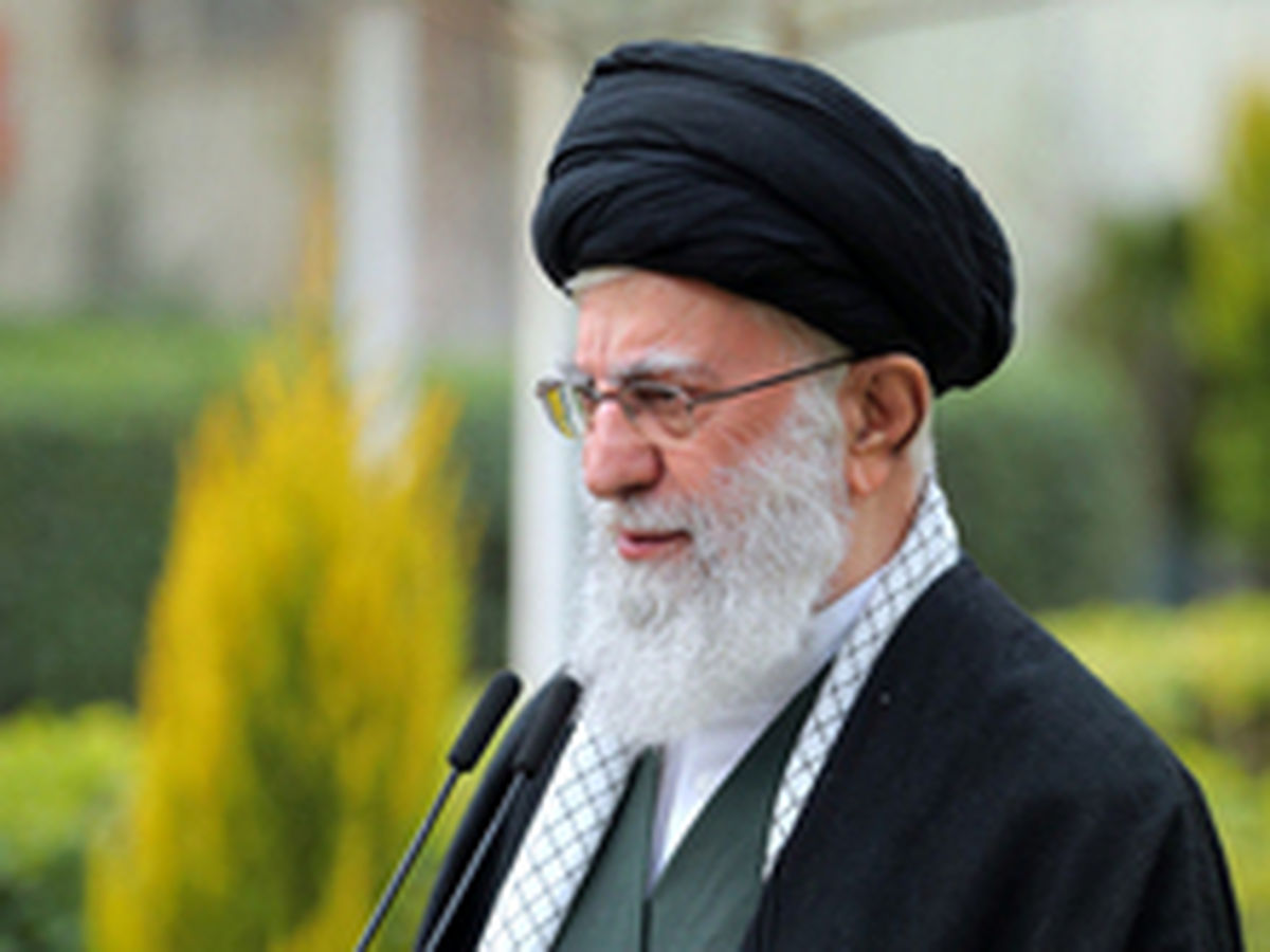 تشکر رهبر انقلاب از ملت ایران به خاطر حضور در پای صندوقهای رای/ ویدئو