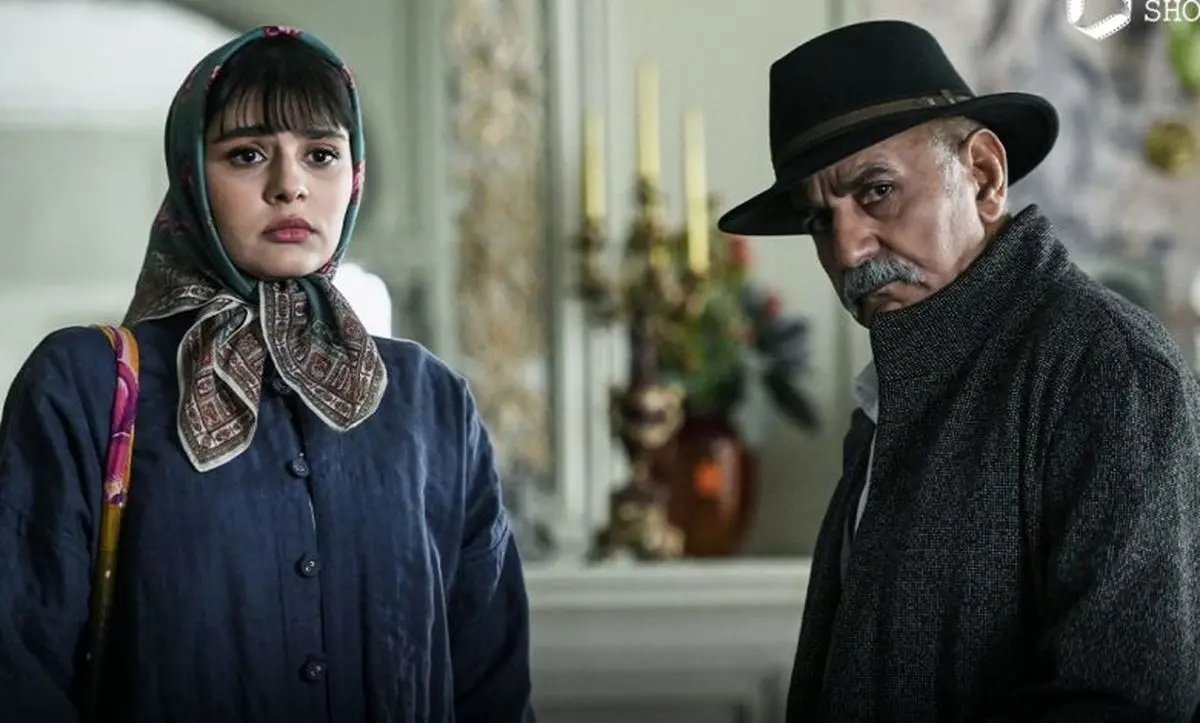 بیوگرافی مینو آذرمگین بازیگر نقش نیلوفر در هزار و یک شب