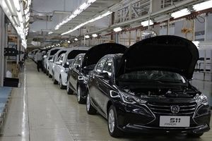 ایران خودرو خواستار آزادسازی قیمت‌ خودرو شد
