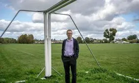 یک شورشی موفق در فوتبال/ آیا این مرد می‌تواند فوتبال را هوشمندتر کند؟