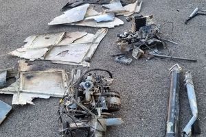 ساقط‌شدن ۲ پهپاد متخاصم در زنجان/ عکس