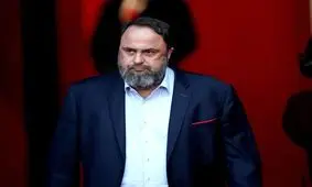 مالک برجسته کشتی های یونانی حاضر به پرداخت عوارض عبور از تنگه هرمز به ایران است 