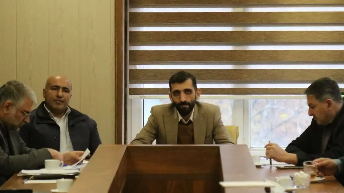 بررسی مطالبات مردمی، در جلسه شورای اسلامی شهرستان شمیرانات 

