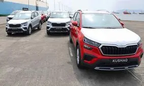 ثبت نام ١٢ مدل خودروی وارداتی آغاز شد