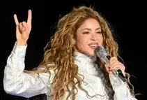  کنسرت شکیرا بخاطر شلیک های ایران در دبی کنسل شد