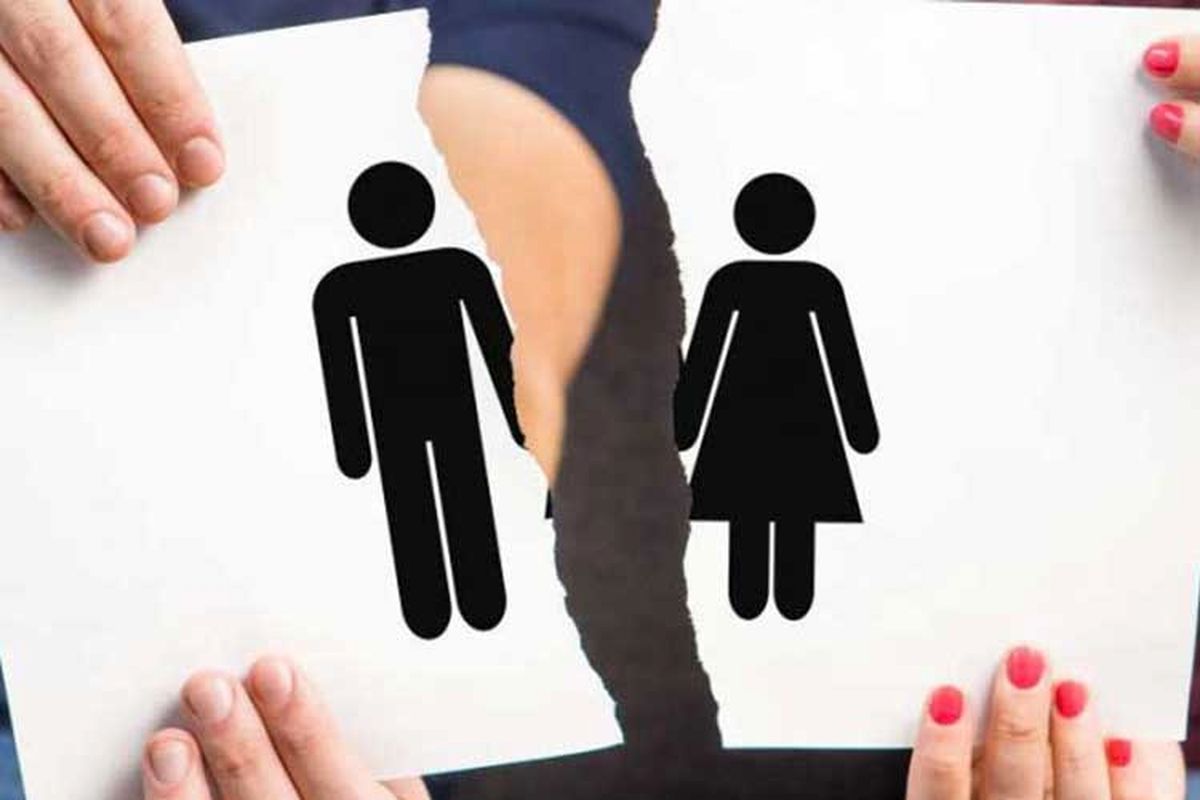 بعد از ۲۲ سال زنم من را با دخترم تنها گذاشت و رفت