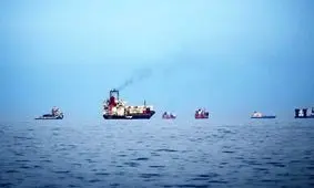  ادعای آمریکا: تنگه هرمز باز است!