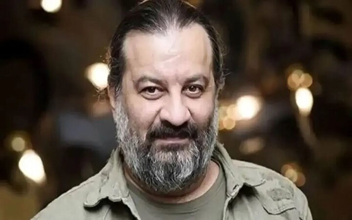 واکنش مهراب قاسم خانی به انتشار خبر عینک ۸۰ میلیونیاش/ عکس