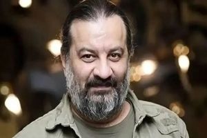 واکنش مهراب قاسم خانی به انتشار خبر عینک ۸۰ میلیونی‌اش/ عکس