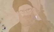 نقاشی چهره رهبر شهید انقلاب توسط طراح پاکستانی روی شن/ ویدئو