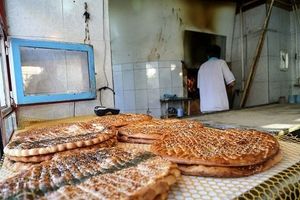 خبری از کمبود نان و مواد غذایی در شهرهای مسافرپذیر نیست