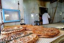 خبری از کمبود نان و مواد غذایی در شهرهای مسافرپذیر نیست
