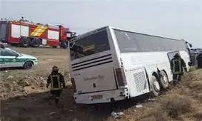 مرگ دختر نوجوان در واژگونی اتوبوس