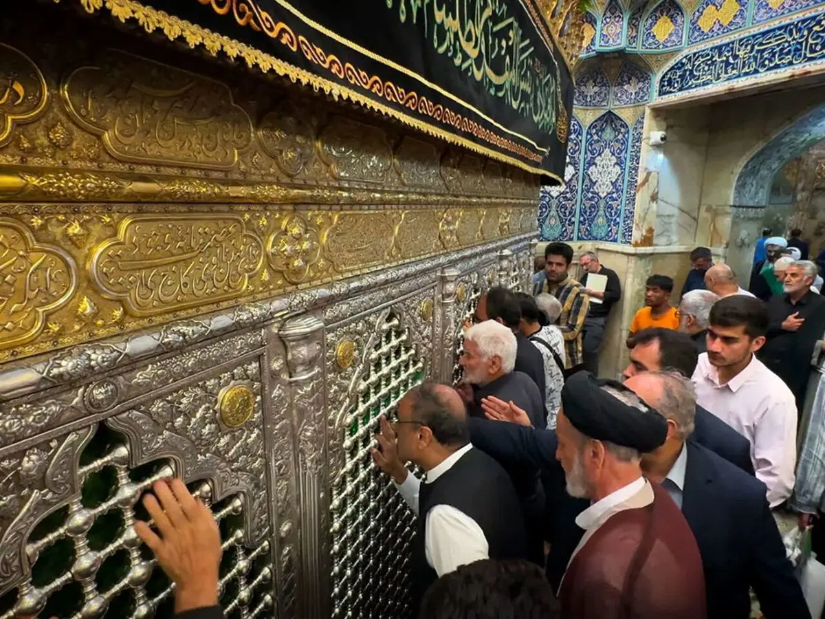 سفیر پاکستان در ایران حرم حضرت معصومه(س) را زیارت کرد
