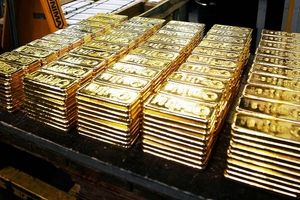 کف قیمتی طلا شکسته شد/ قیمت جدید طلای جهانی امروز ۹ آبان‌ماه ۱۴۰۴