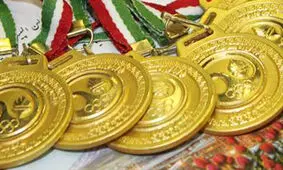 پشت‌پرده زندگی قهرمانان را ببینید