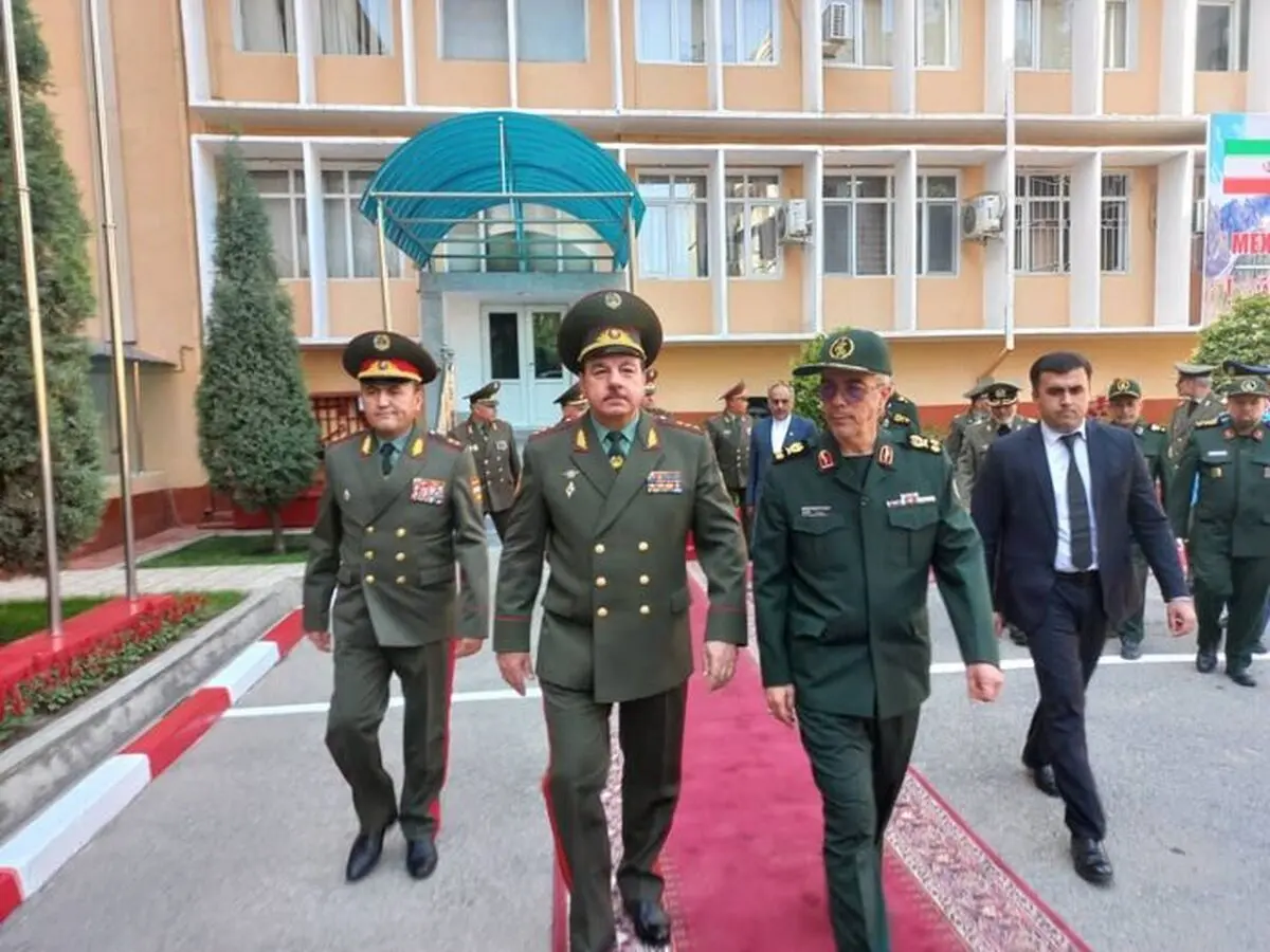 دیدار سرلشکر باقری با وزیر دفاع تاجیکستان