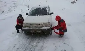 ۷۰۰ نفر گرفتار در جاده‌های برفی استان اردبیل نجات یافتند
