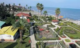 عقب نشینی هشت بهشت اصفهان از حریم ۶۰ متری دریا