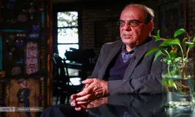 عباس عبدی: ابزار کردن دین و امام زمان دردی را درمان نمی کند