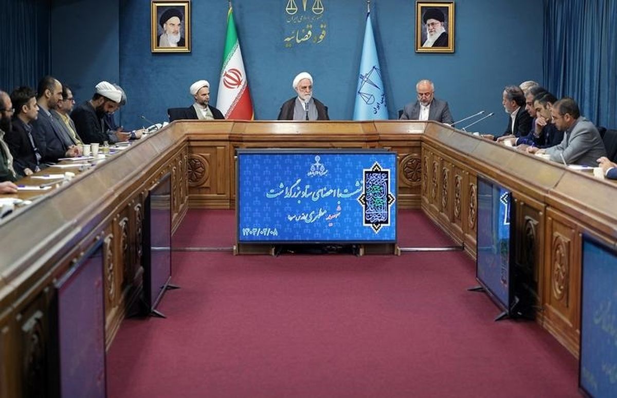 باید برخورد بازدارندهای در قبال متعرضین به جان و مال مردم و بیتالمال انجام داد/ صددرصد معتقد به لحاظ سرعت در مجازات مجرمین بویژه مرتکبین جرائم خشن هستیم/ شهید مطهری روشنفکر، زمانشناس و مخاطبشناس بود