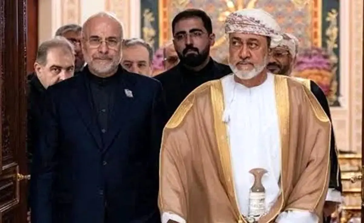 بیانیه مشترک سلطنت عمان و ایران/ طرفین همچنین توافق کردند با کشورهای ساحلی منطقه و نیز سایر طرف‌های ذی‌ربط، رایزنی و گفت‌وگوهایی انجام دهند