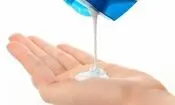 مراقب مواد حساسیت زا در شامپوهای سر و بدن باشید