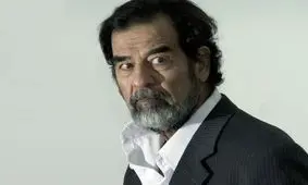 سفر در زمان؛ «صدام حسین» در حال بازدید از یک خانواده کشاورز در موصل؛ سال 1362 