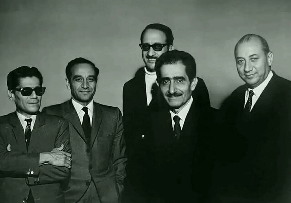 عکس دو استاد بزرگ موسیقی ایران روی جلد یک چیپس