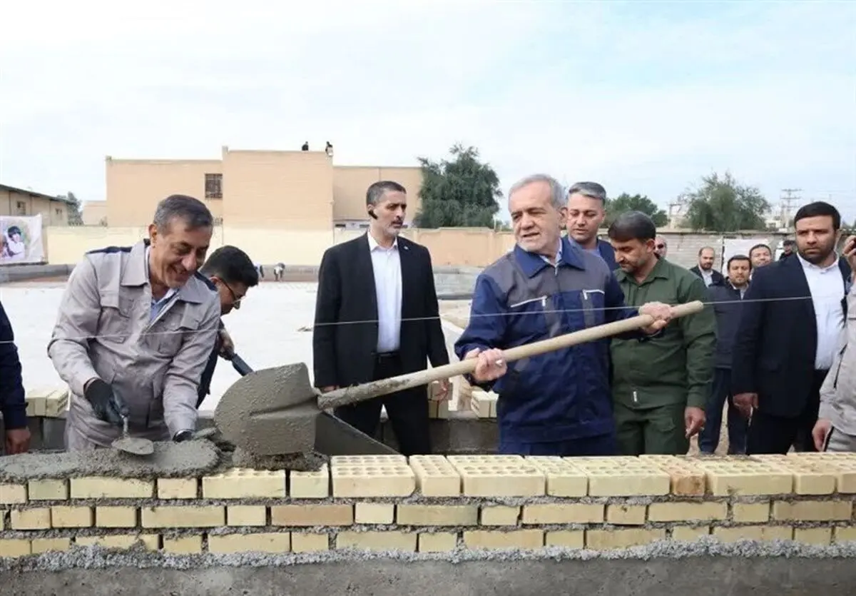 چرا بیل دست گرفتن مسعود پزشکیان جنجالی شد؟!

