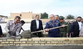 چرا بیل دست گرفتن مسعود پزشکیان جنجالی شد؟!

