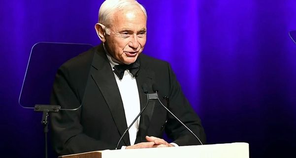 دُم موساد از پرونده جنسی اپستین بیرون زد | میلیاردر اسرارآمیز اسرائیلی پشت پرده جفری اپستین | لس وکسنر کیست؟