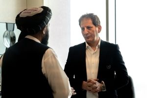 بابک زنجانی ماموریت خاصی دارد؟