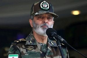 رئیس ستاد کل نیروهای مسلح : بعید است دشمنان دوباره قصد غلطی داشته باشند/ بالاترین سطح آمادگی را حفظ میکنیم