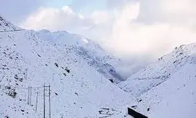 افت محسوس دما در مناطق کوهستانی کشور