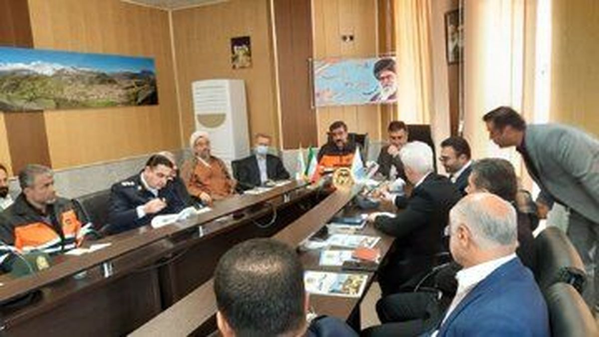در ۱۵۰ نقطه از راه های کشور چالش سقوط سنگ داریم