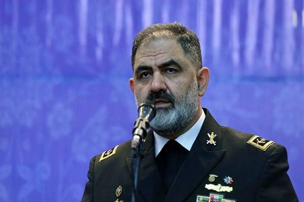 دریادار ایرانی: دشمن متجاوز را ‌در دریاها غرق خواهیم کرد