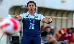 قاطی کردن فرهاد مجیدی در کنفرانس خبری/ ویدئو