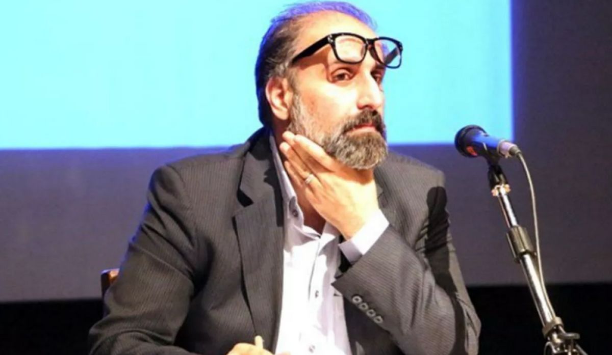 درخواست داوری از ظریف: دوباره کت را در بیاورید/ عکس