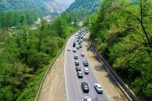 ترافیک سنگین در جاد‌ه‌های شمال؛ اعمال محدودیت‌های ترافیکی تا ۲۰ خرداد ماه