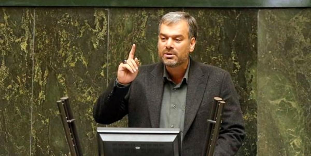 ممنوعیت واردات آیفون راه را برای قاچاق آن باز میکند