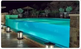 طراحی و ساخت استخر شیشه ای