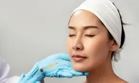 محبوبیت سرم تزریقی رشد مو و ضد چروک صورت، کارآفرین کره‌ای را میلیاردر کرد

