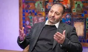 قصه ترس علی دایی از مایلی‌کهن و دفاع شبانه در دانشگاه/ دوست ندارم جای مهدی تاج باشم/ هیچوقت کنسرت خواننده آن‌ور آبی نرفتم