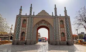 سفر به ایران قدیم؛ قدیمی‌ترین عکس از «دروازه دولت» تهران؛ 160سال قبل 