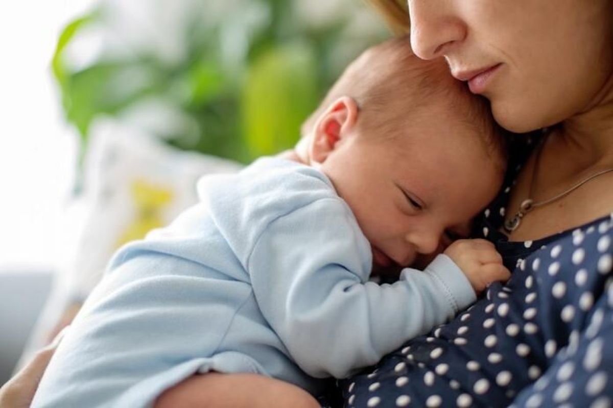​۱۶ خاصیت باورنکردنی شیر مادر که نمی‌دانستید