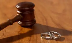 درخواست طلاق به خاطر عشق به فوتبال