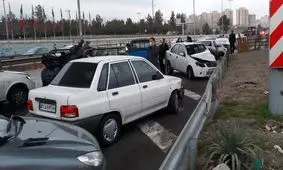 تصادف زنجیره‌ای در اتوبان قم-تهران ۱۶ مصدوم به جا گذاشت

