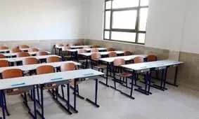 ویدئو منتشر شده با عنوان آزار یک معلم در کلاس درس/ ویدئو